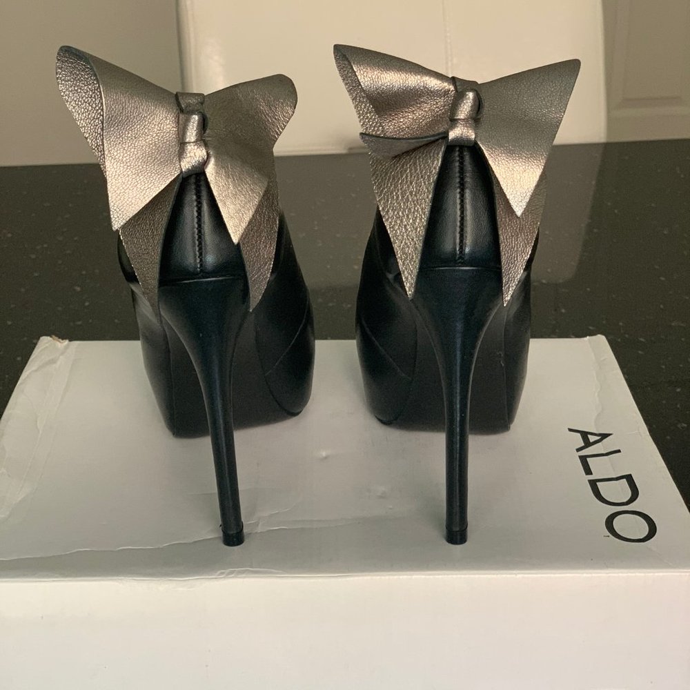 ALDO platform open toe shoes